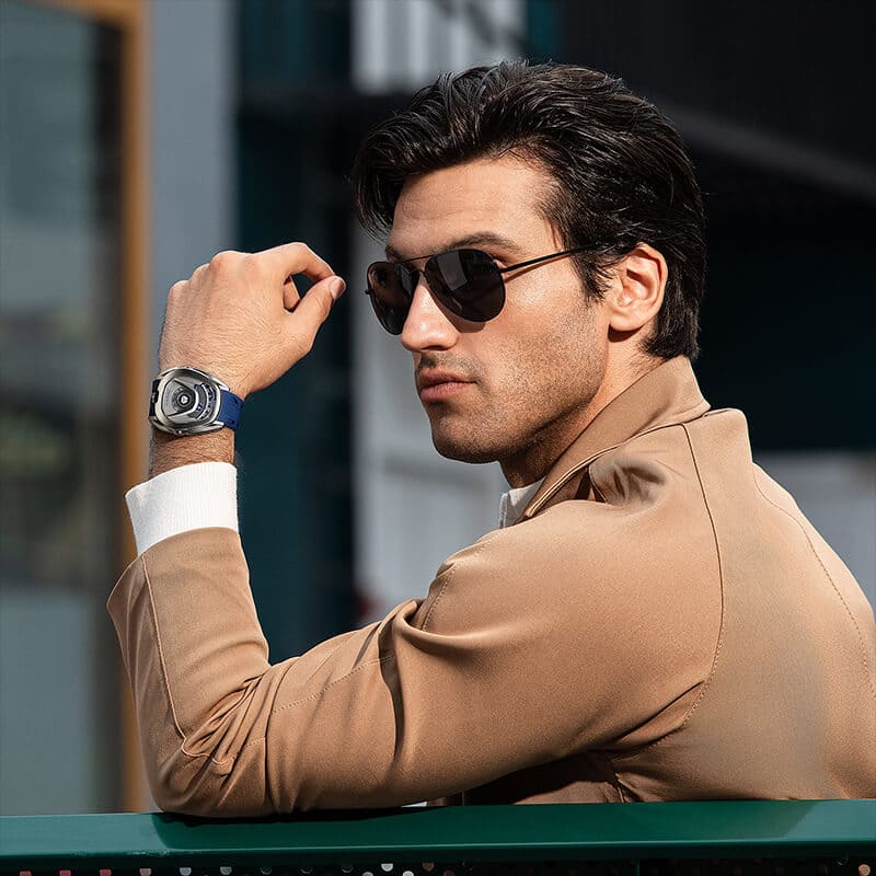 Reactor-Interchangeable Automatic Watch