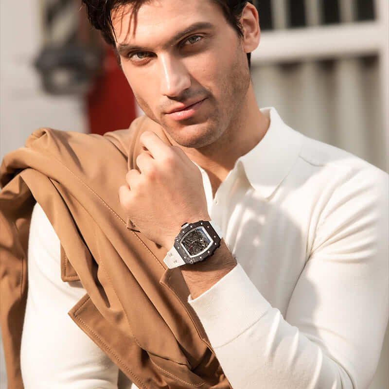 Luxury Carbon Fiber Automatic Watch: Durable, Stylish, Precise Self-Winding Timepiece