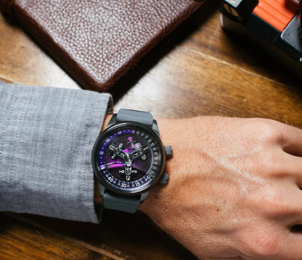 Luxury Men's Automatic Wandering Watch