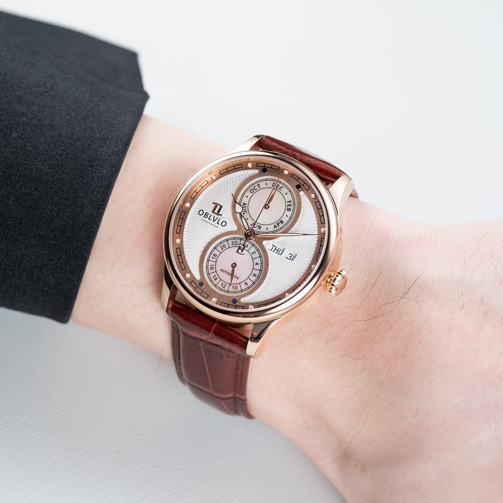 Mother of Pearl  AM Vintage Dress Design  Automatic Watch