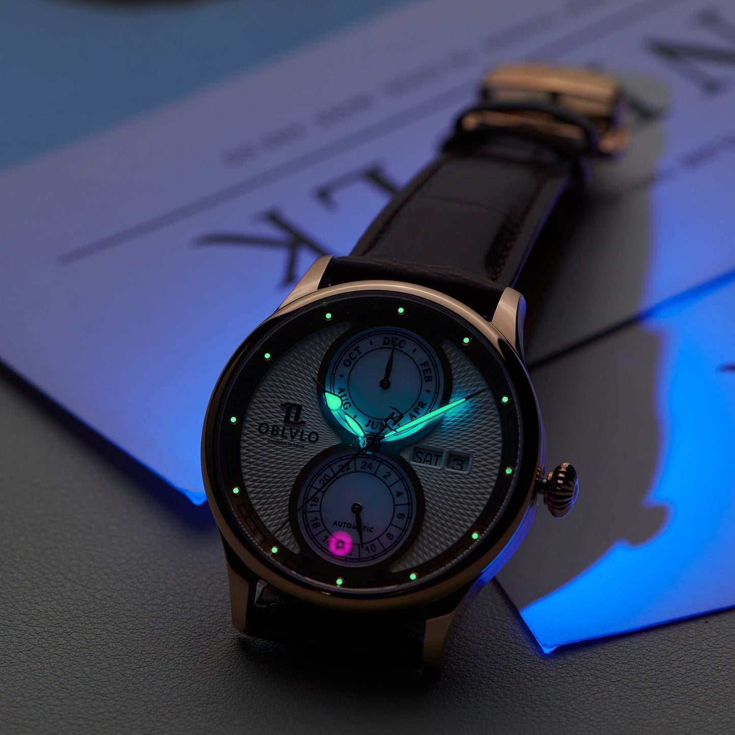 Mother of Pearl  AM Vintage Dress Design  Automatic Watch