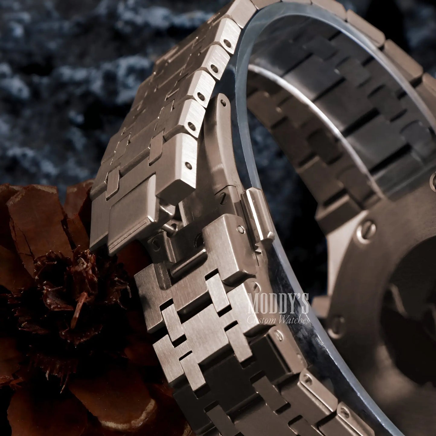 Aurelius Open-Heart Automatic