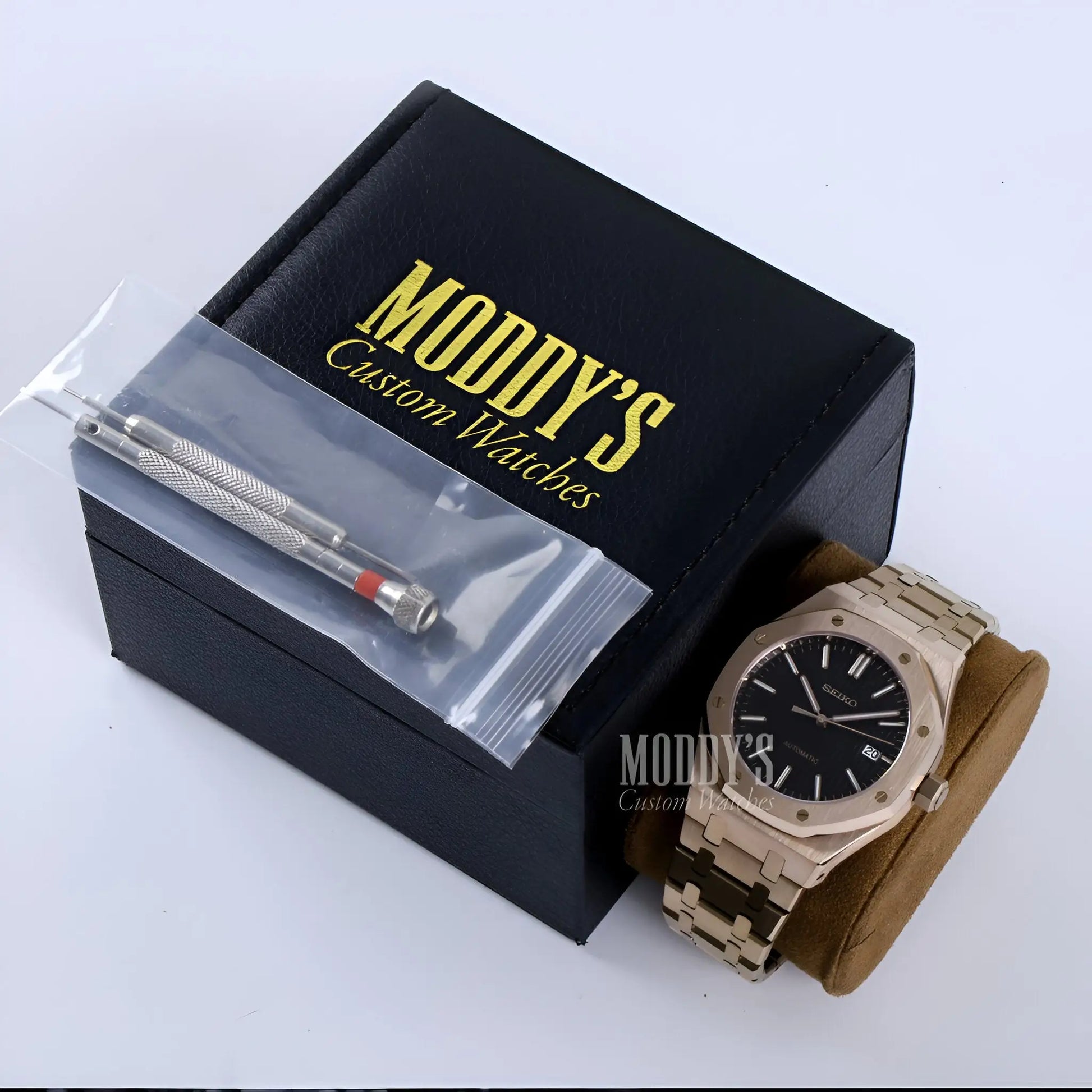 Aurelius Open-Heart Automatic