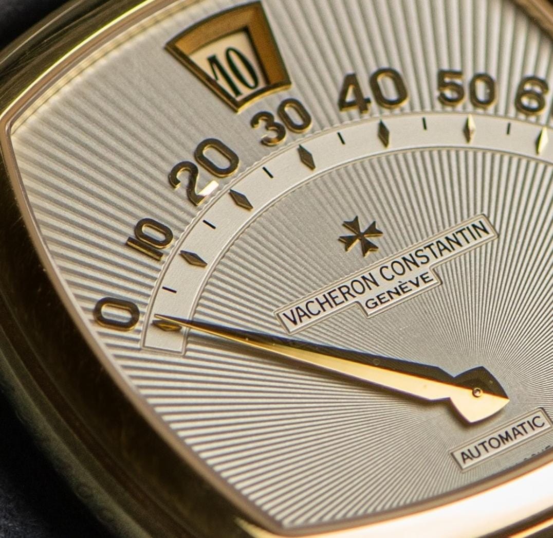 RETROGRADE JUMP HOUR AUTOMATIC  WATCH