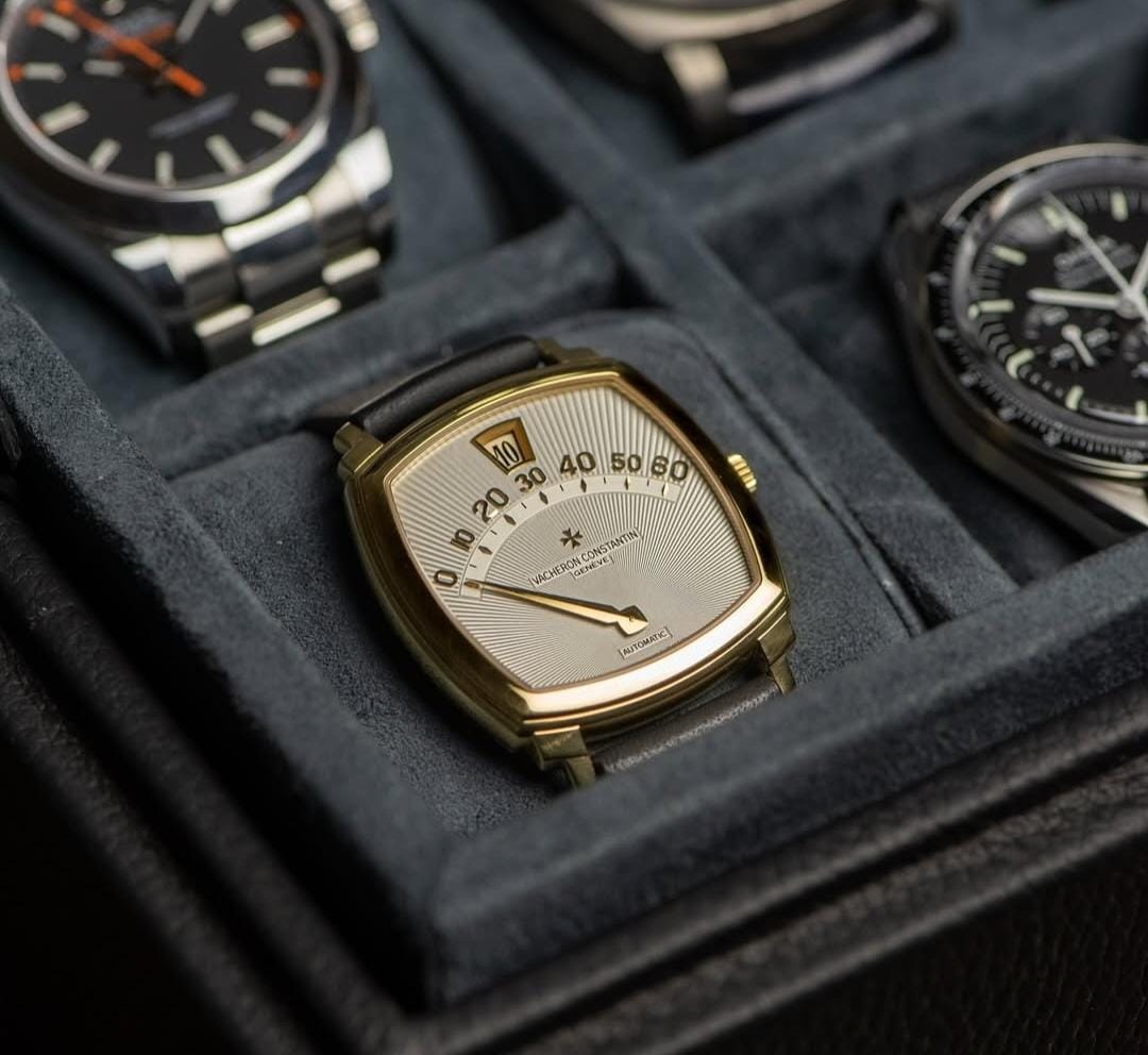 RETROGRADE JUMP HOUR AUTOMATIC  WATCH